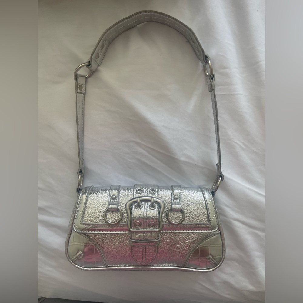 Silver metallic purse